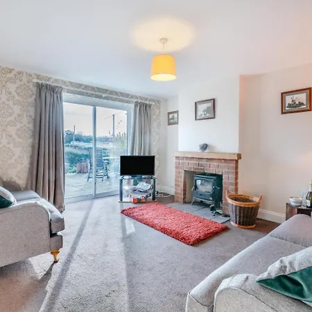 3 Bed In Oc-d30331 Holiday home *